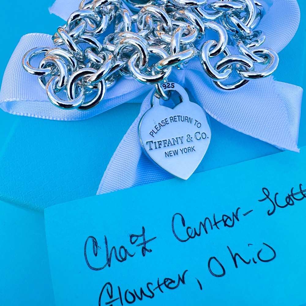Tiffany & Co Heart Tag Necklace in Sterling Silver - Picture 8 of 8